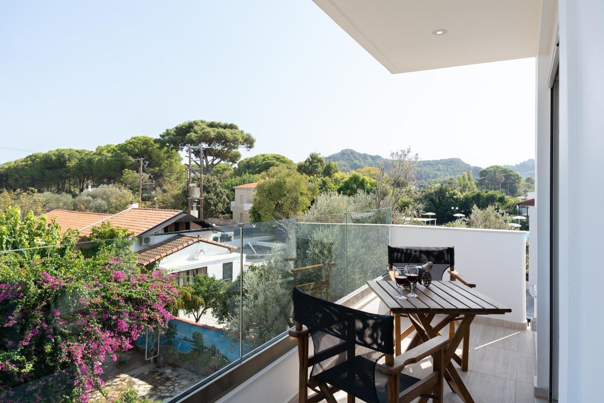 יאליסוס Sweet Home Luxury Apartment 5 מראה חיצוני תמונה