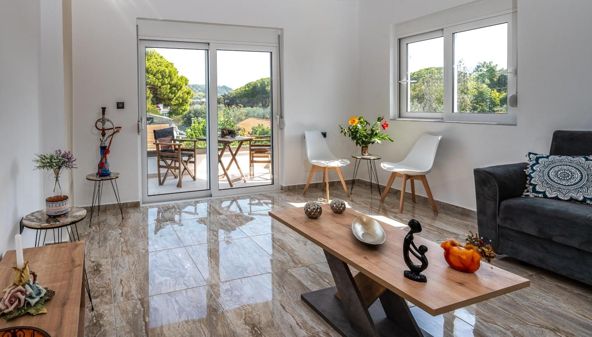 יאליסוס Sweet Home Luxury Apartment 5 מראה חיצוני תמונה